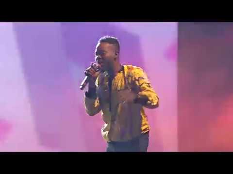 Adekunle Gold Performing 'My Life' and 'Pick Up' at Soundcity MVP Awards Festival