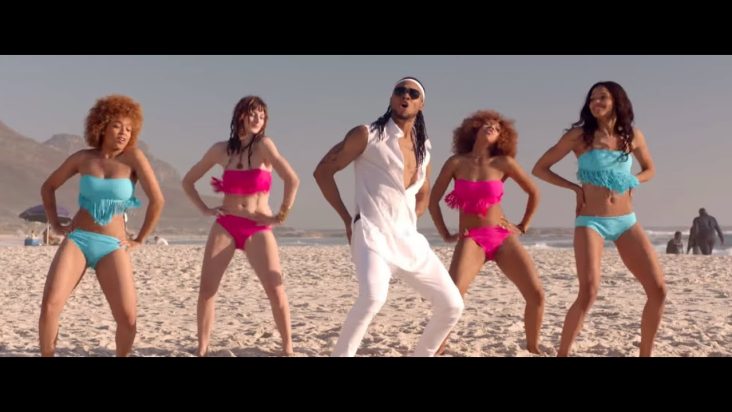 Flavour - Sexy Rosey feat. P-Square (Official Video)