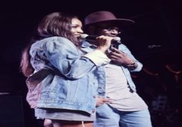 Simi & Falz are Electric on Stage Together performing “Chemistry” for the First Time