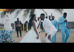 SEVEN REASONS WHY WE ARE LOVING THE ADEKUNLE GOLD - SIMI RELATIONSHIP