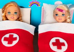 Hospital Elsa Anna Toddlers have Horse Riding accident!