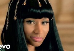 Nicki Minaj - Moment 4 Life (MTV Version) (Official Music Video) ft. Drake