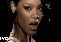 Rihanna feat. Jay-Z - Umbrella (Official Music Video)