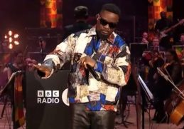 Sarkodie performing Rollies And Cigars with the BBC Philharmonic