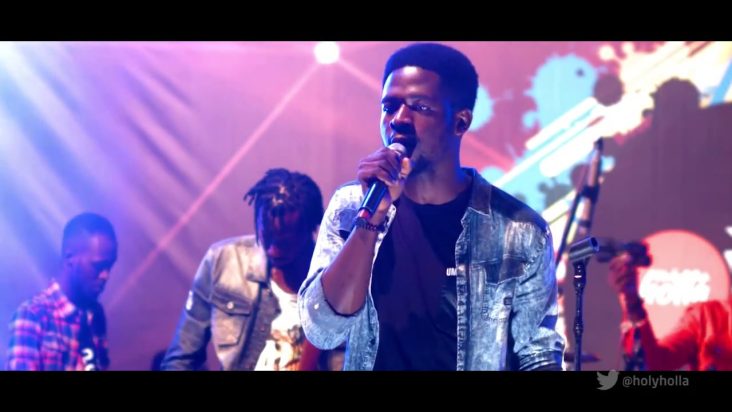 Watch Johnny Drille's live performance at PluggedinMusicFest2018