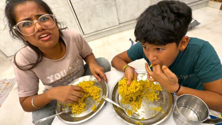 Riya vs chinu maggi challenge