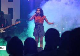 SINGER, SIMI'S PERFORMANCE AT #FELABRATION2016